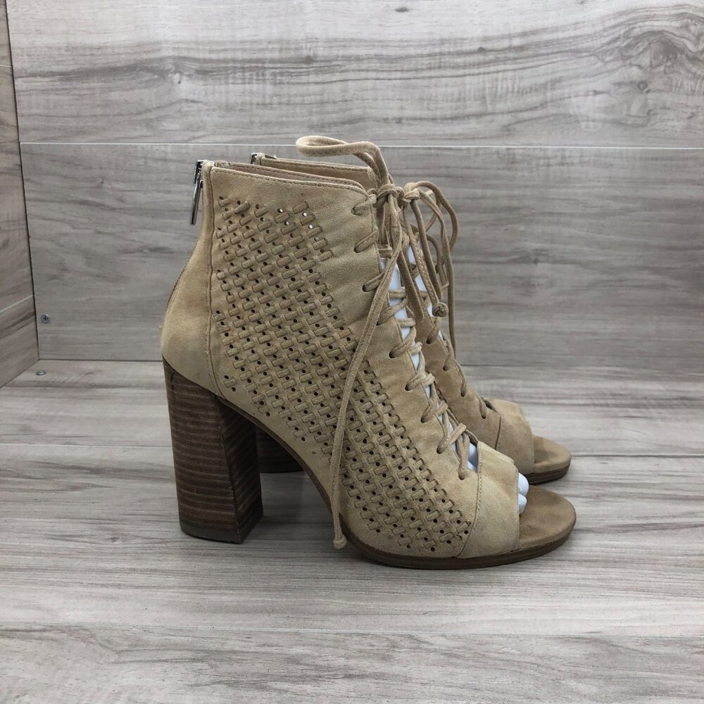Vince Camuto Ankle Boots Womens 8M Kevina Nude Tan Suede Lace Up Open Toe Bootie